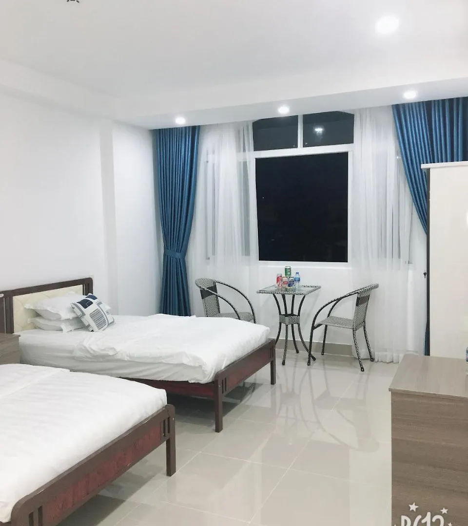 **  Amanda Phan Hotel Ho Chi Minh City Vietnam